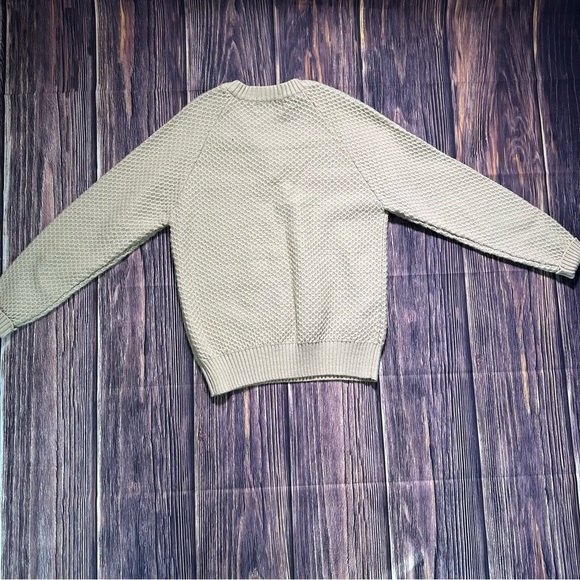 Women’s Vintage Sundowner by Erika Strasberg Honeycomb V-Neck Sweater - Picture 8 of 9